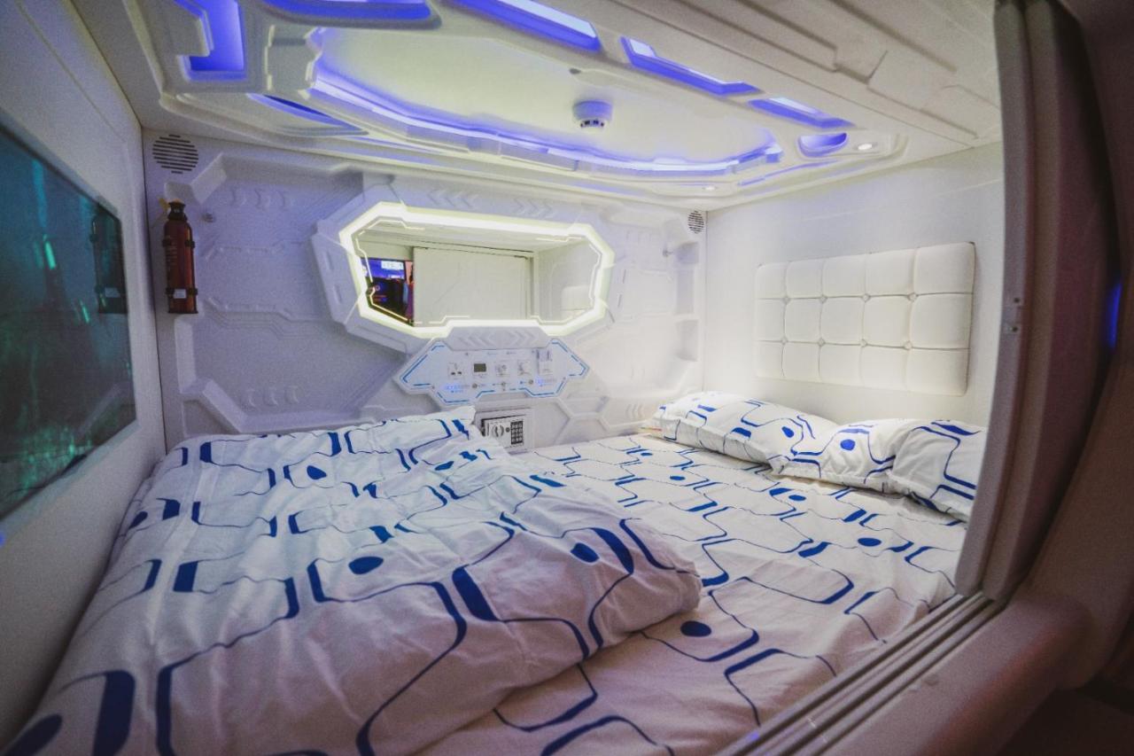 Hashtag.Capsule.Hostel Johor Bahru Extérieur photo